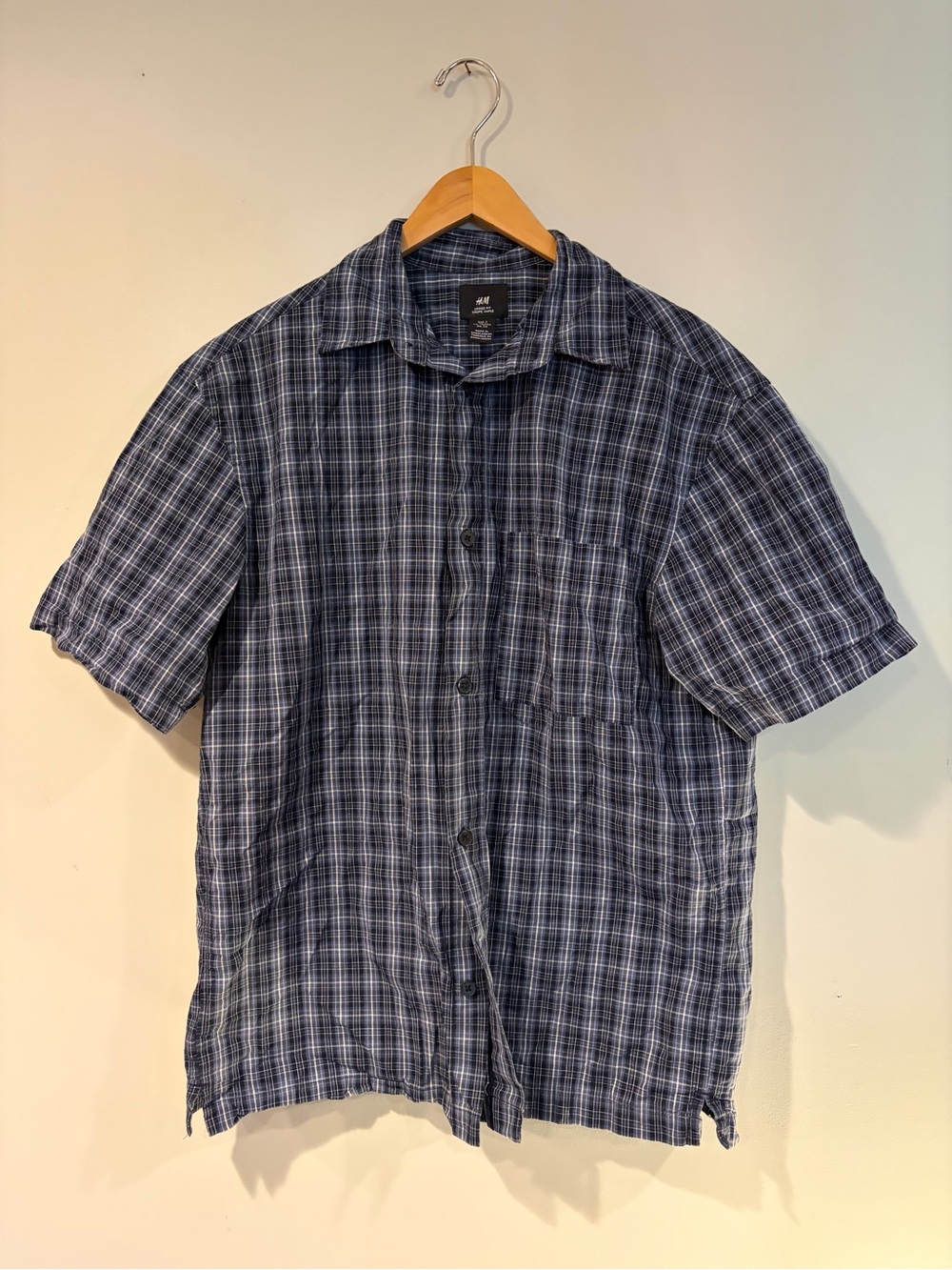 H&M Navy and White Plaid Short-Sleeve Button-Down Shirt